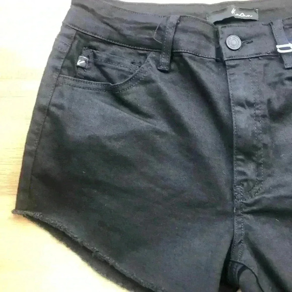 KanCan jean black cut off shorts sz 28/9 NWT - Picture 3 of 7